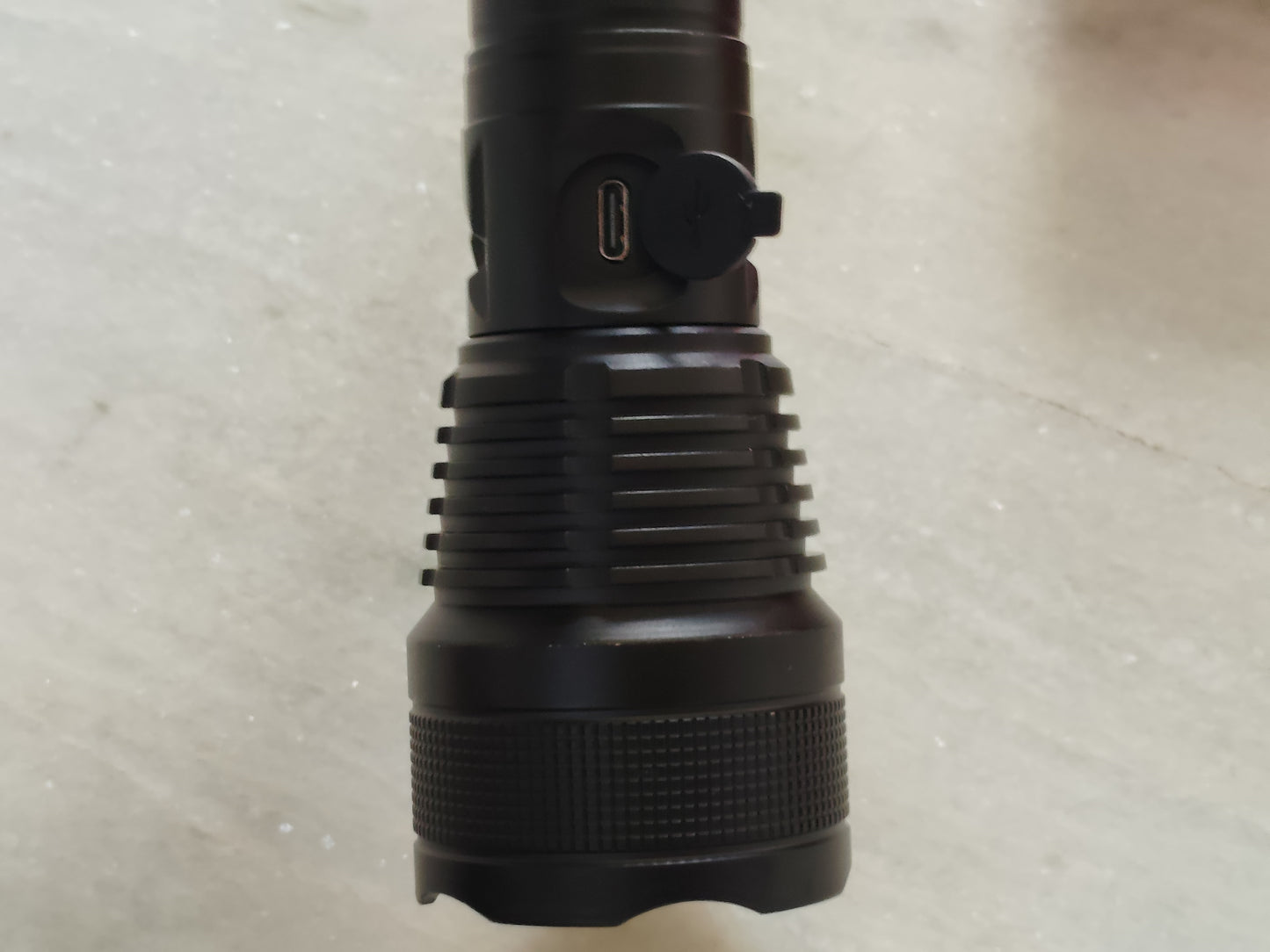 MT-982™ Rechargeble LED Torch